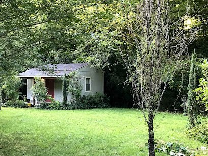 Hippie Hollow Cabins