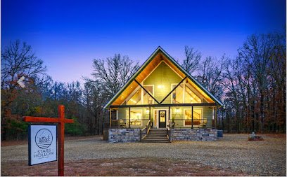 Stars Hollow Luxury Cabin